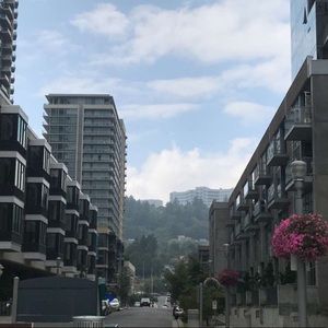 Meet your Posher, Ola